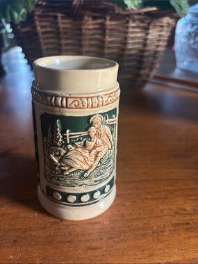 Vintage German tan  cream and green romantic rural scene 160ml stein